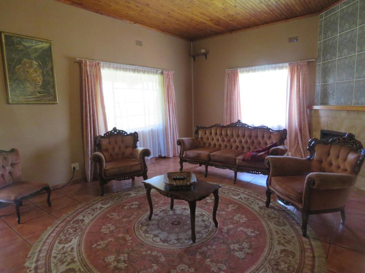 グラスコップ Monia Holiday Houseヴィラ エクステリア 写真